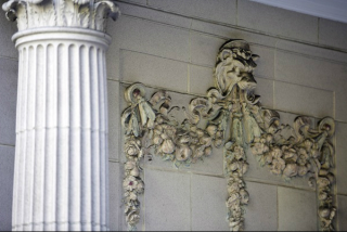 Illustration for article titled What the Secret Symbols in Victorian Architecture Really Mean